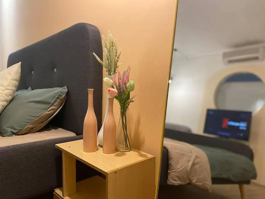 Studio Lagom 16: Urban Oasis near Notre-Dame Cathedral Ho Chi Minh City