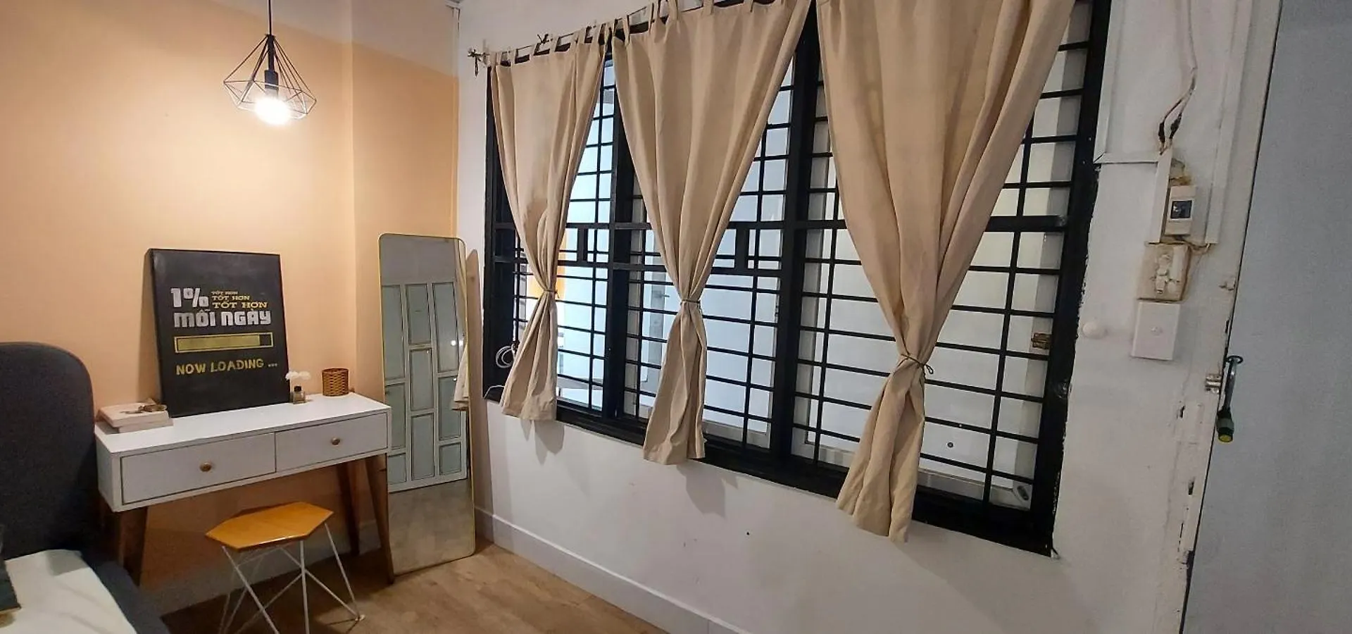 Studio Lagom 16: Urban Oasis near Notre-Dame Cathedral Ho Chi Minh City Apartment